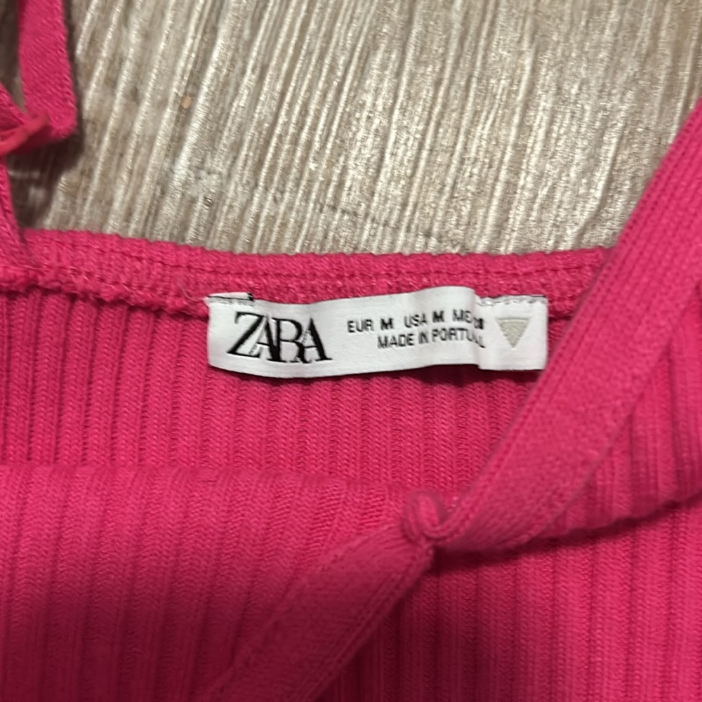 Zara - Picture 2 of 3